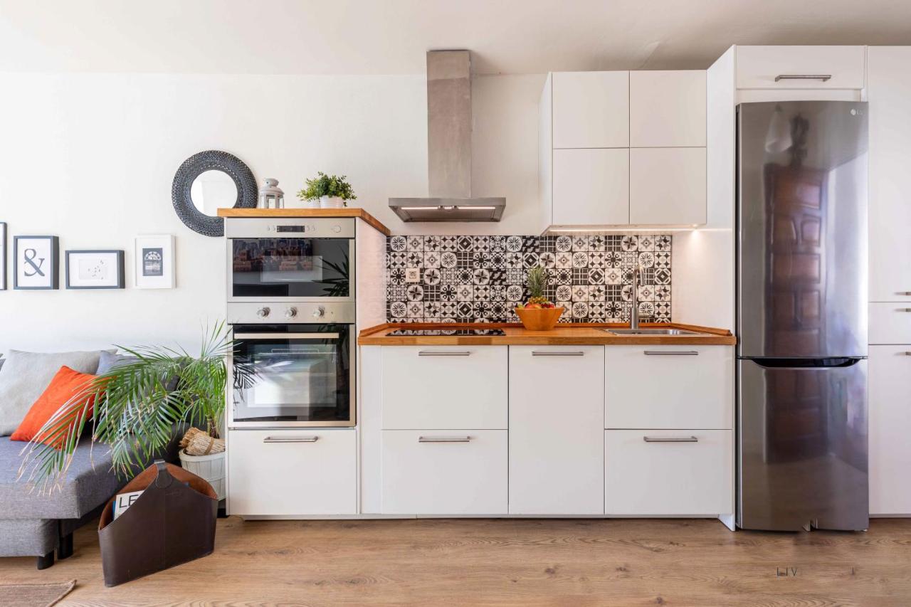 Apartamento En La Playa En Paseo Maritimo Malaga Luaran gambar