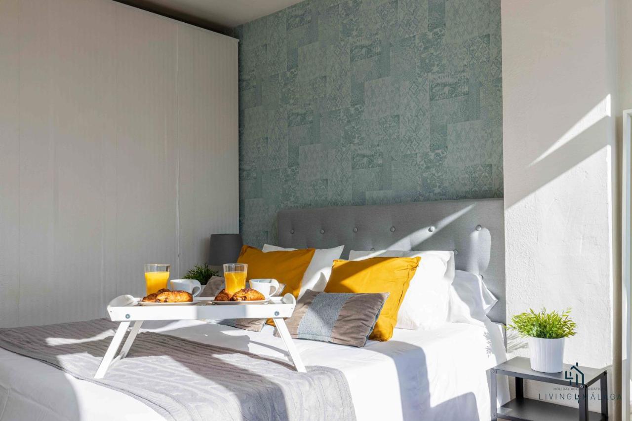 Apartamento En La Playa En Paseo Maritimo Malaga Luaran gambar