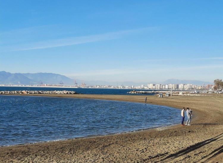 Apartamento En La Playa En Paseo Maritimo Malaga Luaran gambar